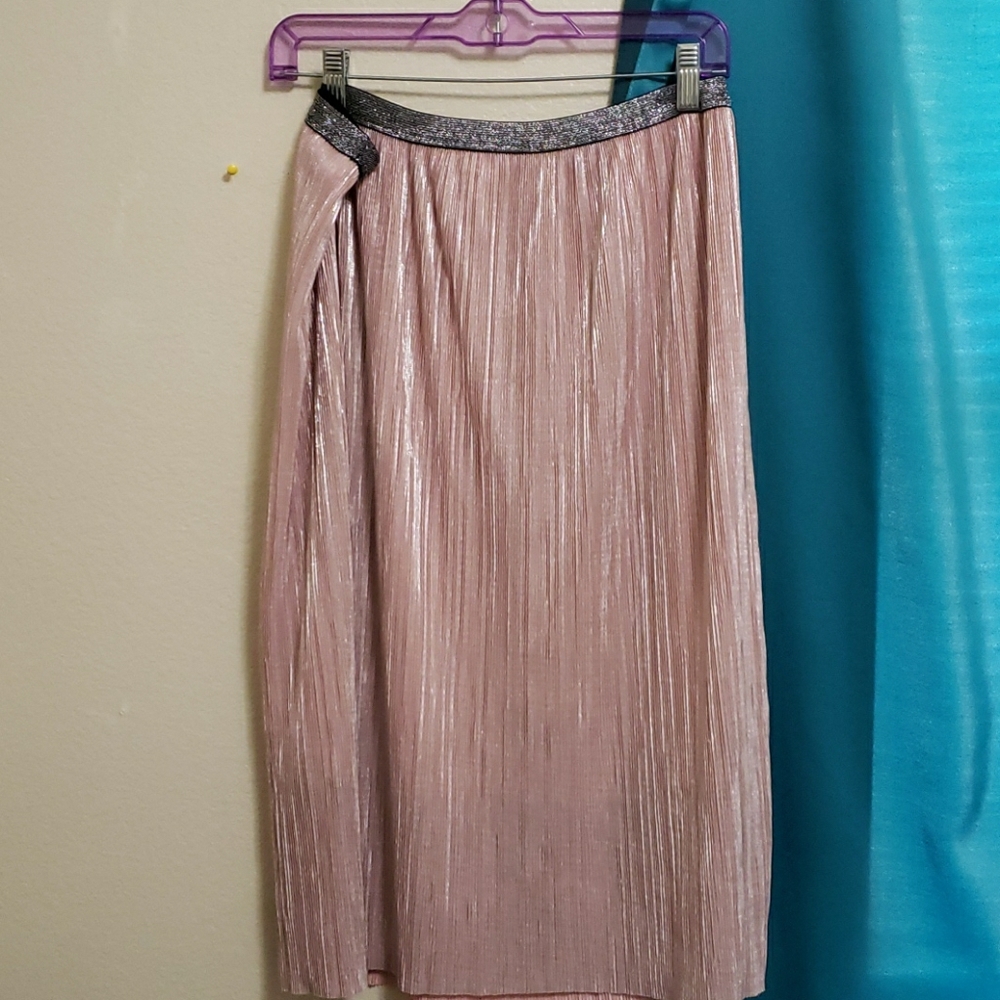 Skirt pale pink